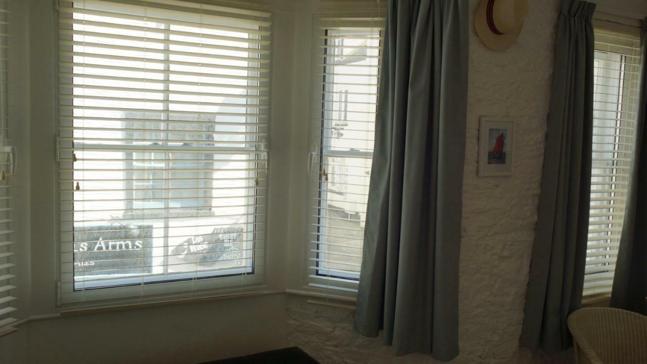 Foam Cottage Looe Exterior photo